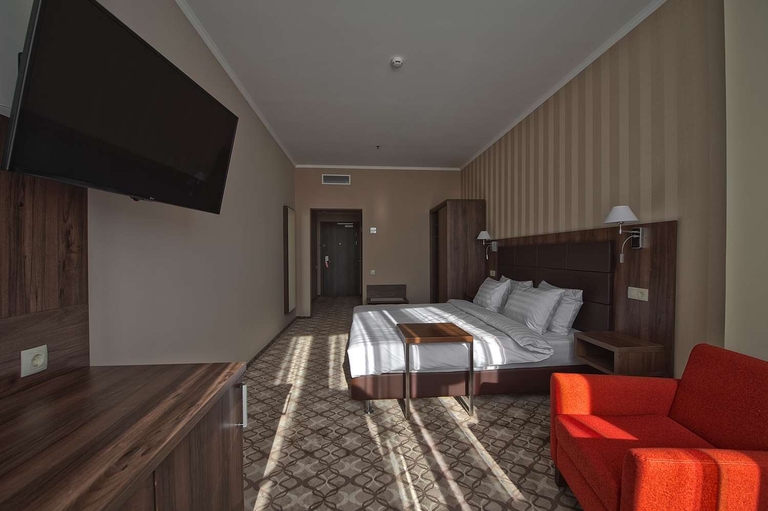 Ramada By Wyndham Rostov-On-Don Hotel And Spa Esterno foto